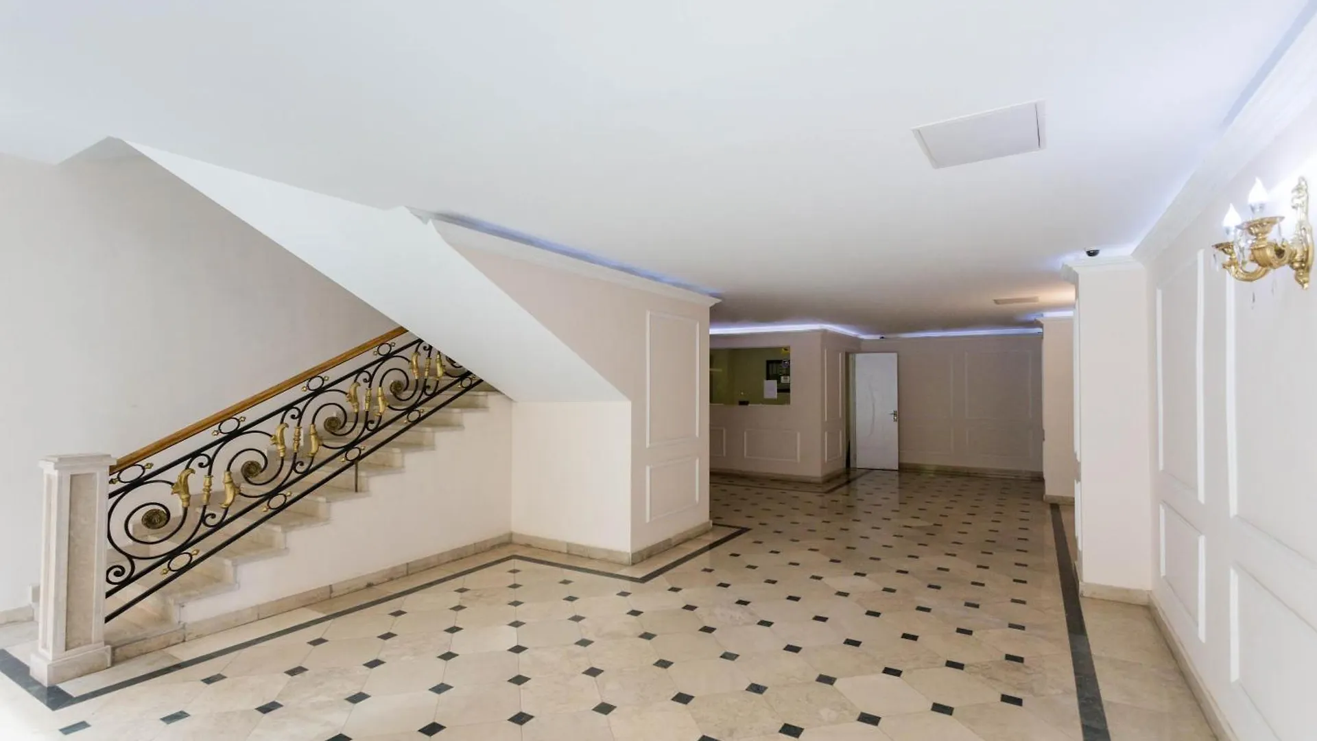 5Bd-5Bth Apartment In Tbilisi City Center