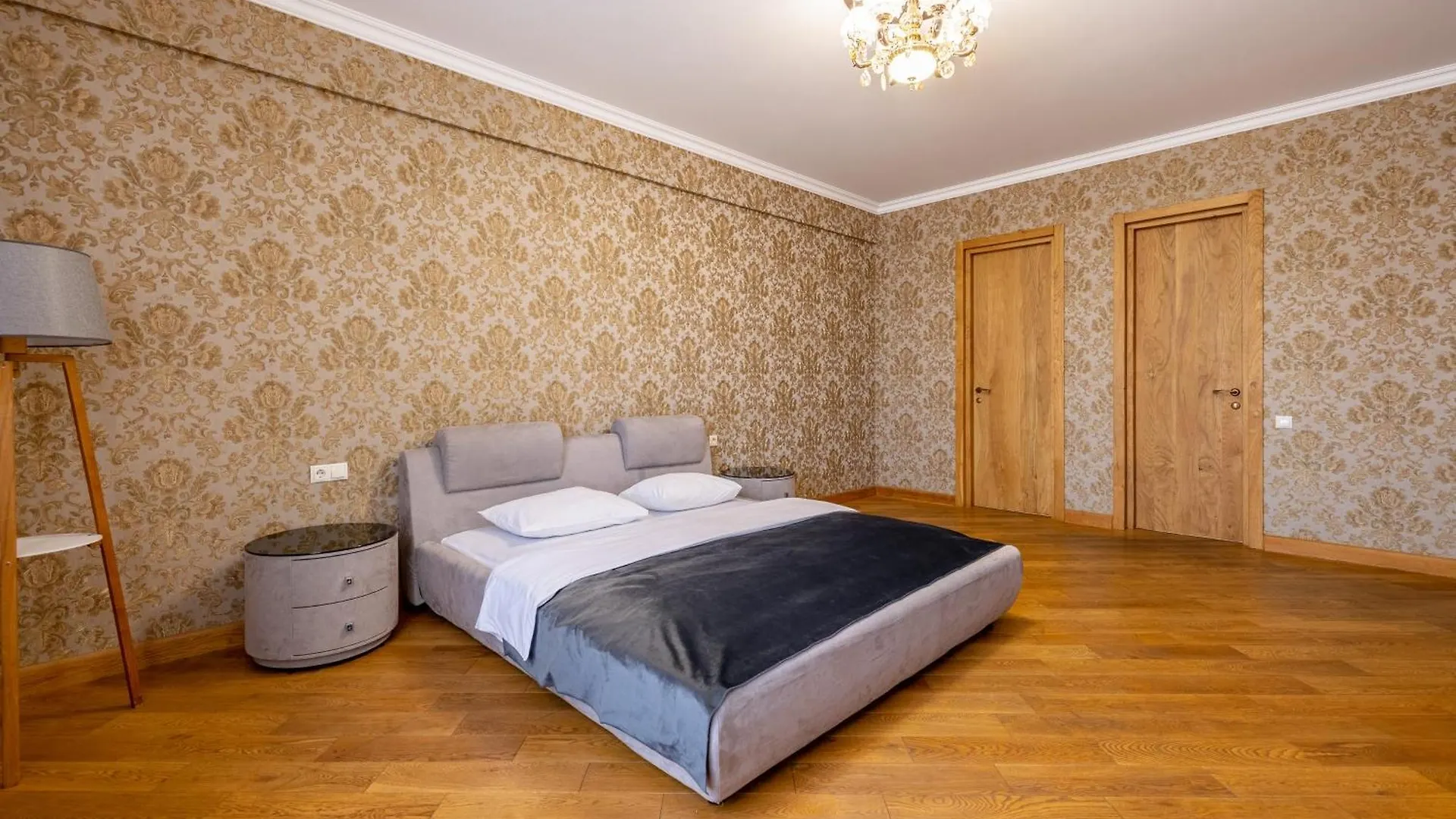 5Bd-5Bth Apartment In Tbilisi City Center Georgien