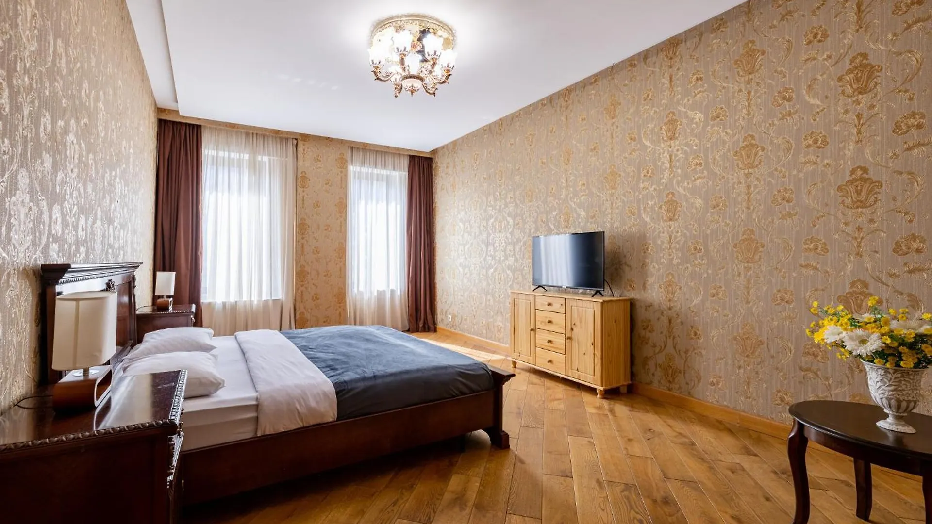 5Bd-5Bth Apartment In Tbilisi City Center Georgien